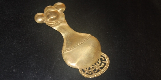 Talismano Etrusco Oro puro 24k – Portafortuna Fertilità – VENDUTO