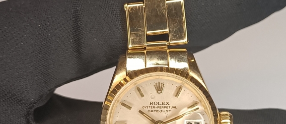 ROLEX OYSTER PERPETUAL LADY DATEJUST 6517 5400 €